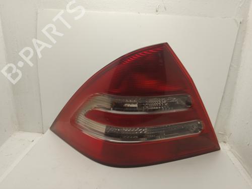 Used Left taillight MERCEDES-BENZ C-CLASS (W203) C 270 CDI (203.016) (170 hp) 4275218