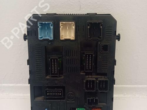 Used Fuse box PEUGEOT 307 SW (3H) [2002-2009]  31616367
