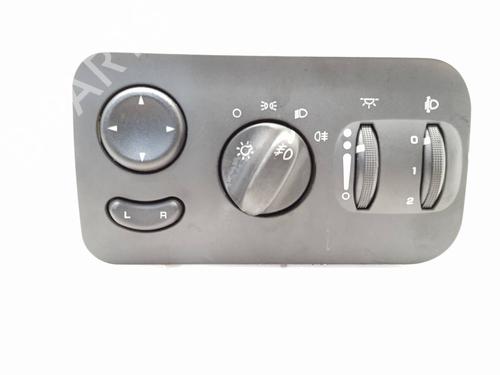 Used Headlight switch CHRYSLER VOYAGER IV (RG, RS) [1999-2008]  11154840
