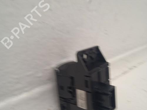 Switch NISSAN JUKE (F16_) 1.0 | BP32505350I30 