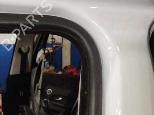 BP25746843C142 main image