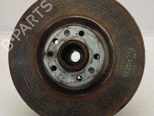 Used Left front steering knuckle Left front steering knuckle DS DS 7 (J4_, JC_) E-TENSE 4x4 300 (J45GBU) (299 hp) 40096426 40096426