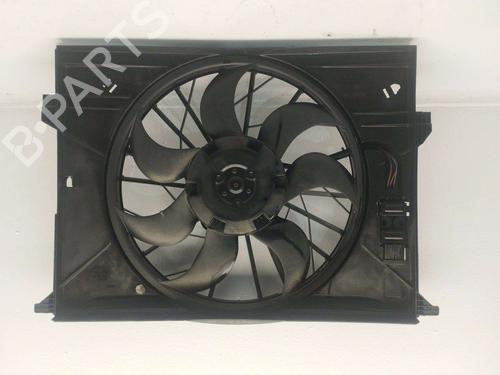 Used Radiator fan MERCEDES-BENZ E-CLASS (W211) E 320 (211.065) (224 hp) 31906934