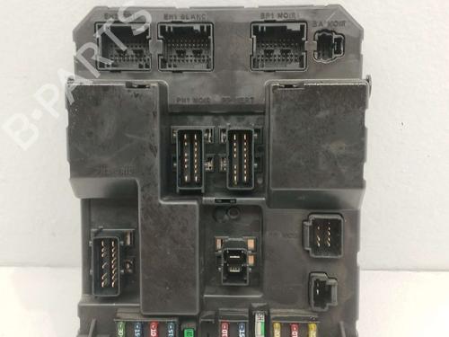 Used Fuse box Fuse box CITROËN C5 I (DC_) [2001-2005] 31617334 31617334