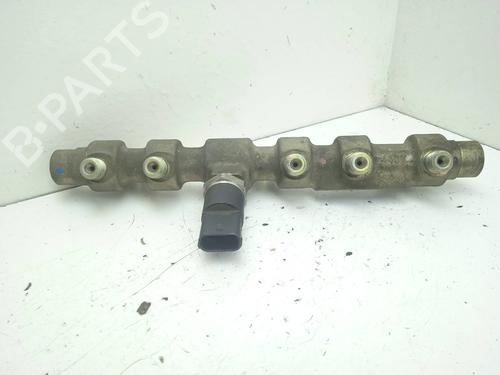 Used Injection rail Injection rail FIAT MAREA (185_) [1996-2007] 4303937 4303937
