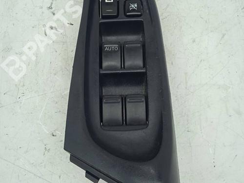 Used Left front window switch NISSAN ALMERA II Hatchback (N16) 2.2 Di (110 hp) 11198817