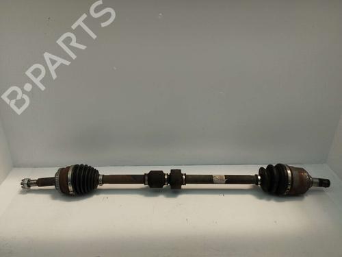 Used Right front driveshaft HYUNDAI i30 Estate (FD) 1.6 CRDi (116 hp) 18881706