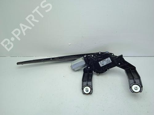 Used Rear wiper motor KIA SPORTAGE III (SL) [2009-2017]  31618430