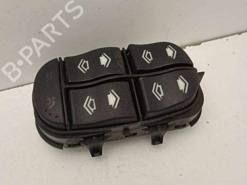 Used Left front window switch FORD FOCUS I (DAW, DBW) 1.8 Turbo DI / TDDi (90 hp) 4337214