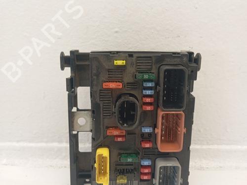 Used Fuse box Fuse box PEUGEOT 307 SW (3H) 1.6 HDI 110 (109 hp) 33703506 33703506