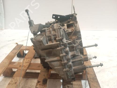 gearbox-jaguar-x-type-i-x400-2001-2002-2003-2004-2005-2006-2007-2008-2009-40227299 main image