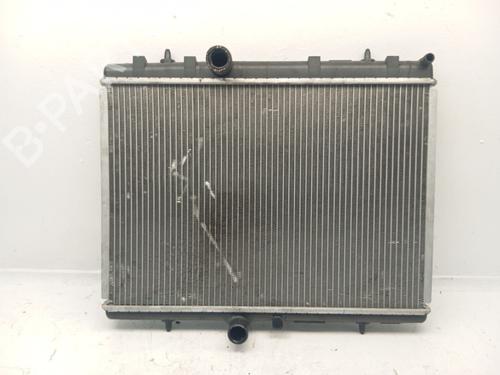 Used Water radiator Water radiator PEUGEOT 5008 (0U_, 0E_) 1.6 HDi (114 hp) 33816170 33816170