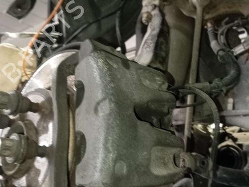 Used Left front brake caliper LAND ROVER RANGE ROVER SPORT I (L320) [2005-2013]  18549371