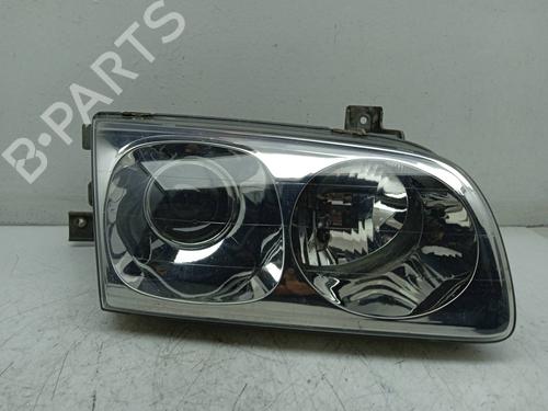 Used Right headlight HYUNDAI TRAJET (FO) [1999-2008]  4324789