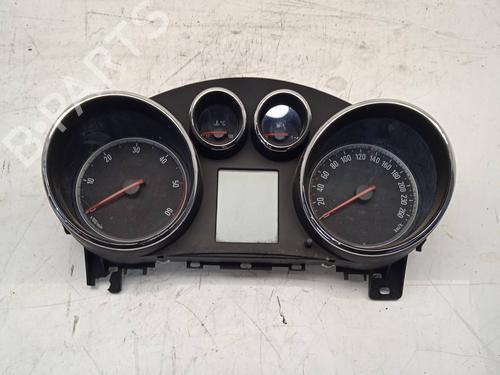 Used Instrument cluster OPEL ASTRA J (P10) [2009-2016]  11160011