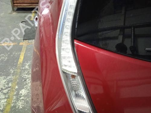 Used Left taillight NISSAN LEAF (ZE0) Electric (109 hp) 32988107