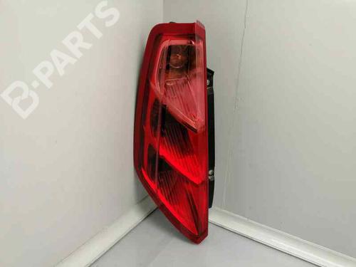 right-taillight-fiat-grande-punto-199_-0051701590-2005-4337614 main image