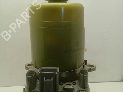 Used Steering pump Steering pump FORD FOCUS II (DA_, HCP, DP) 1.8 TDCi (115 hp) 4286050 4286050