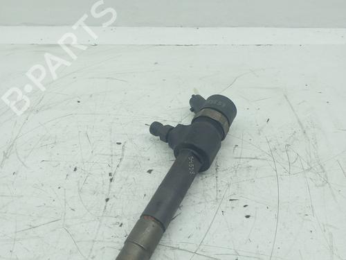 injector-fiat-grande-punto-199_-2005-31619671 main image