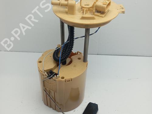 Used Fuel pump OPEL ASTRA J Sports Tourer (P10) 1.7 CDTI (35) (125 hp) 21065064