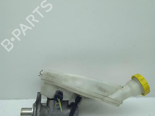 Used Brake master cylinder Brake master cylinder PEUGEOT 2008 I (CU_) 1.2 THP 110 / PureTech 110 (110 hp) 40012480 40012480