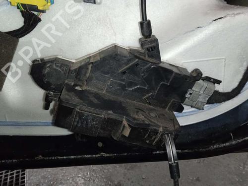 front-right-lock-citroen-c4-picasso-i-mpv-ud_-24094158-2006-2007-2008-2009-2010-2011-2012-2013-2014-2015-16367792 main image