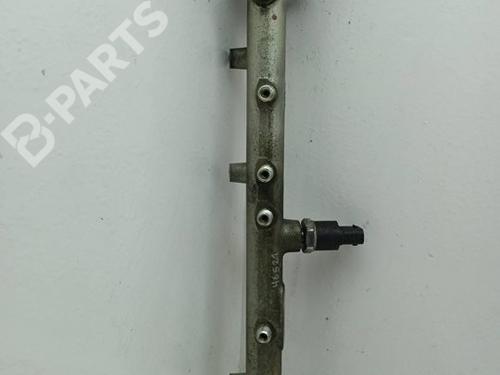 Used Injection rail KIA CERATO I Hatchback (LD) [2004-2010]  4347449