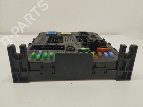 fuse-box-citroen-c5-ii-rc_-2004-2005-2006-2007-2008-31615153 main image