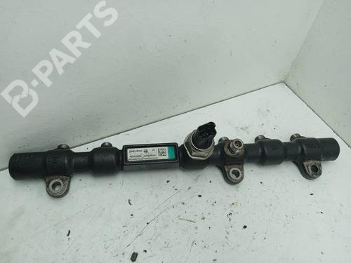 Used Injection rail SSANGYONG RODIUS I 2.7 Xdi (165 hp) 4307507