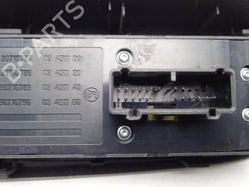 Left front window switch VOLVO V50 (545) 1.8 | BP4323929I27 - Image 4