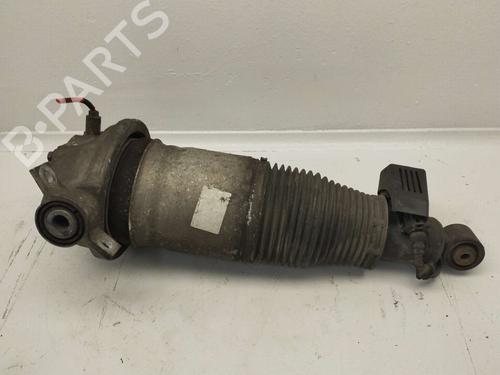 Used Left rear shock absorber VW TOUAREG (7LA, 7L6, 7L7) 2.5 R5 TDI (174 hp) 18242051