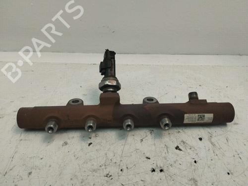 Used Injection rail RENAULT MEGANE III Hatchback (BZ0/1_, B3_) [2008-2026]  24571568
