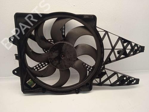 Used Radiator fan Radiator fan FIAT GRANDE PUNTO (199_) 1.3 D Multijet (199.AXD11, 199.AXD1A, 199.AXD1B,... (90 hp) 23884276 23884276