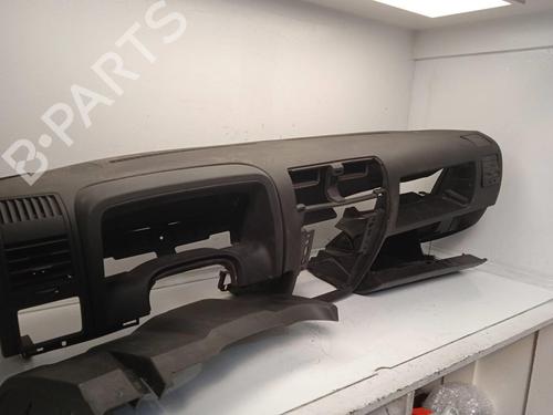 Dashboard HUMMER HUMMER H3 | BP12446557C46