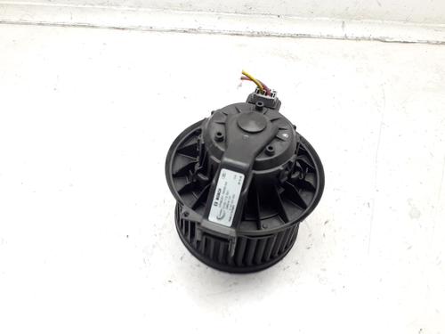 heater-blower-motor-ford-fiesta-vi-cb1-ccn-0130115551-2008-2009-2010-2011-2012-2013-2014-2015-2016-2017-11152240 main image
