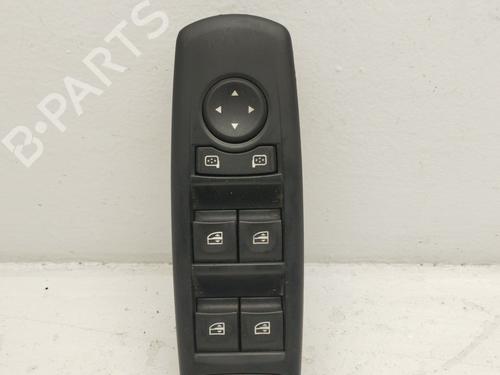 left-front-window-switch-renault-megane-iii-hatchback-bz01_-b3_-2008-31641783 main image