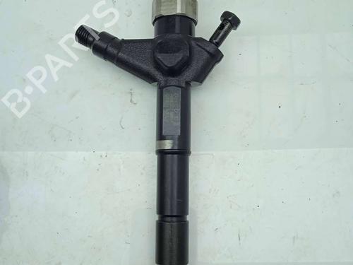 Used Injector NISSAN ALMERA TINO (V10) 2.2 dCi (115 hp) 12321476
