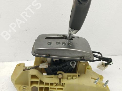 Used Gear lever Gear lever KIA SORENTO I (JC) [2002-2011] 33324214 33324214