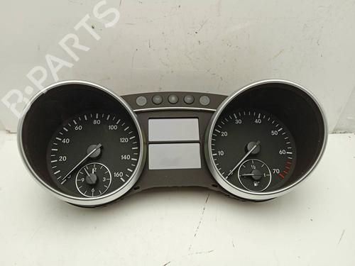Used Instrument cluster RENAULT KANGOO Express (FC0/1_) [1997-2026]  12321395