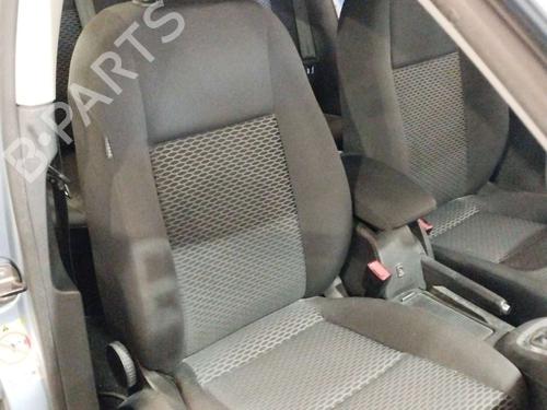 Used Right front seat VW GOLF VI (5K1) [2008-2014]  17108542