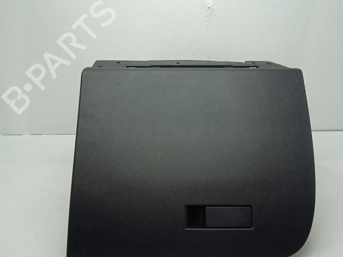 Used Glove box OPEL CORSA F (P2JO) [2019-2026]  31618556