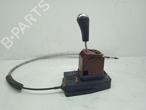 Used Gear lever Gear lever PEUGEOT 407 (6D_) 2.0 HDi 135 (6DRHRH, 6DRHRE, 6DRHRG, 6DRHRJ) (136 hp) 17897122 17897122