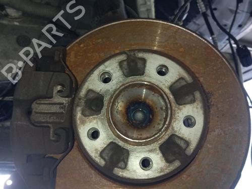 Used Right front steering knuckle BMW 1 Coupe (E82) 120 d (177 hp) 18548939