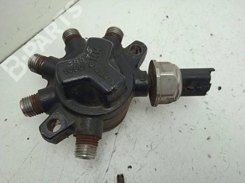 Used Injection rail FORD FOCUS I (DAW, DBW) 1.8 TDCi (115 hp) 4317680