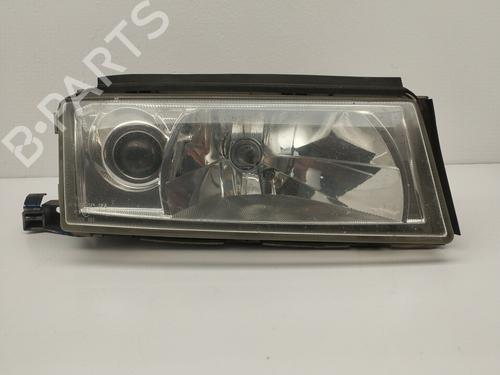 Used Right headlight SKODA OCTAVIA I (1U2) 1.8 T (150 hp) 17660529