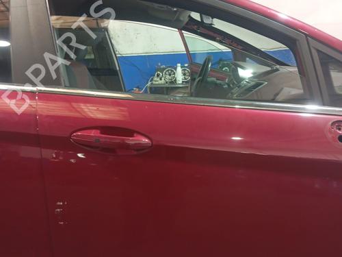 Used Right front door FORD FIESTA VI (CB1, CCN) [2008-2026]  31619533