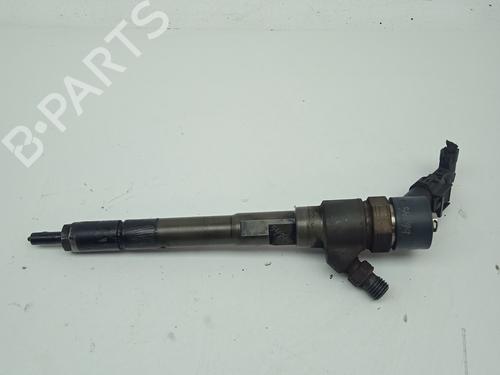 injector-kia-carens-iii-mpv-un-2006-2007-2008-2009-2010-2011-2012-2013-31617131 main image