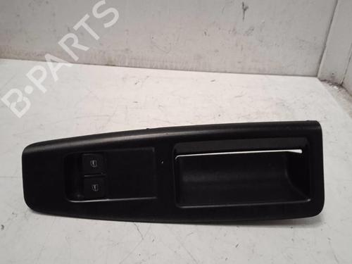 Used Left front window switch VW POLO IV (9N_, 9A_) 1.2 12V (64 hp) 4323543