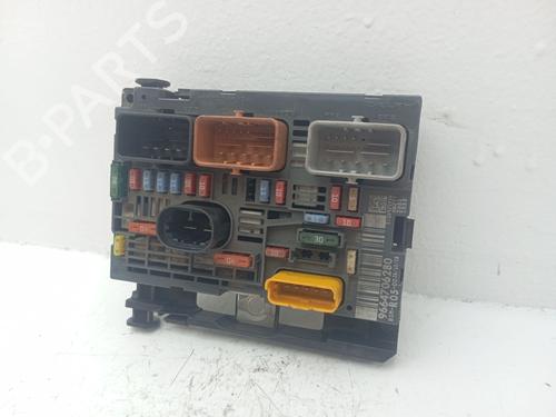 Fuse box CITROËN C4 I (LC_) 1.6 HDi | BP40530708E1 - Image 3