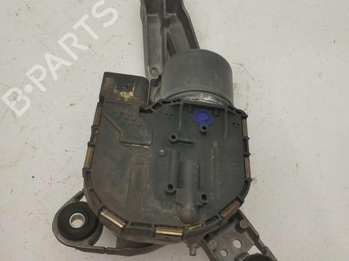 Used Front wiper motor FORD FOCUS III 1.6 TDCi (115 hp) 18549527